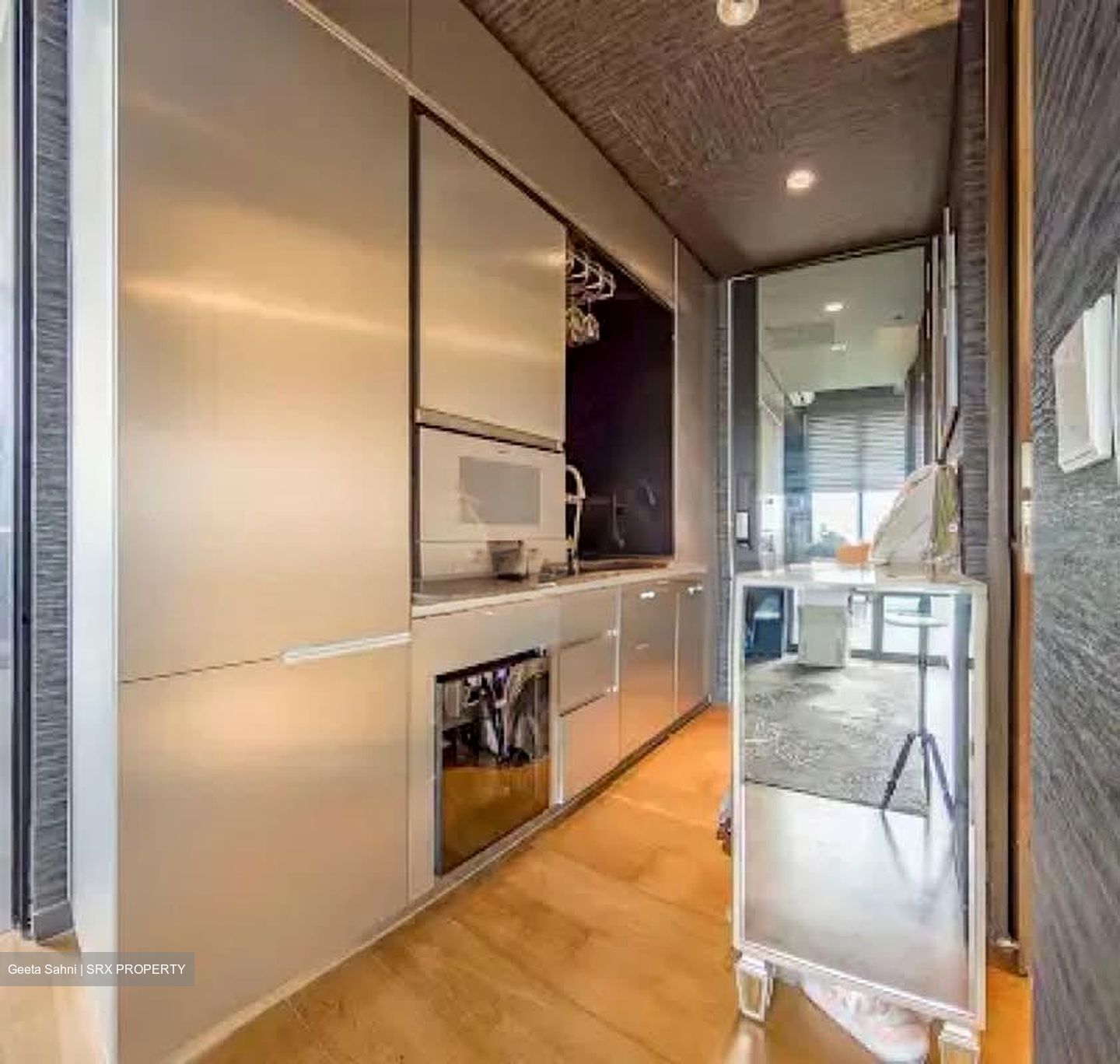 Fulcrum (D15), Condominium #606944031